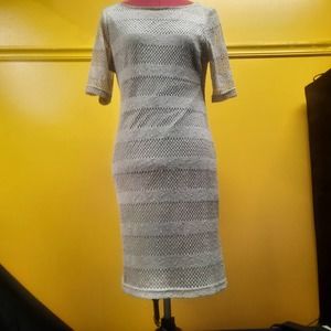 Sharango oatmeal color crochet lined short sleeve Midi dress 10